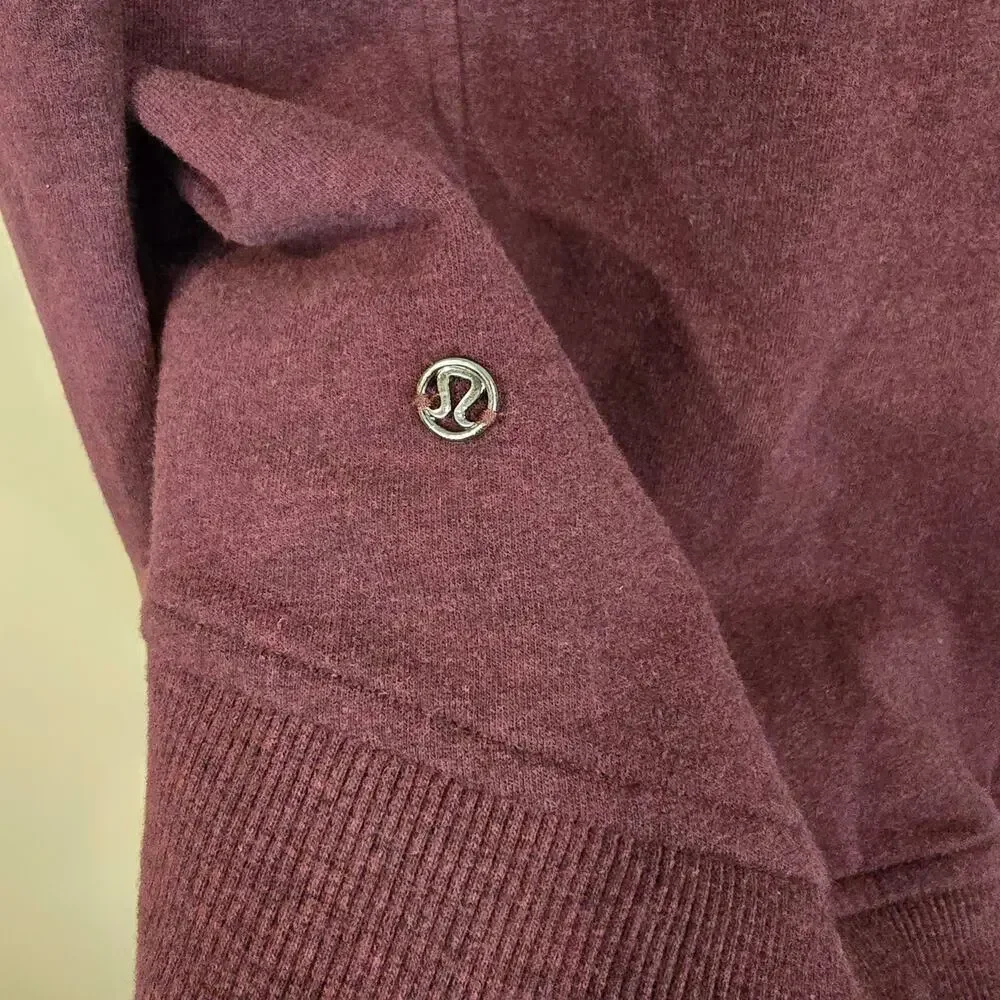 Women's Lululemon Maroon Turtleneck Sweatshirt | Size 6